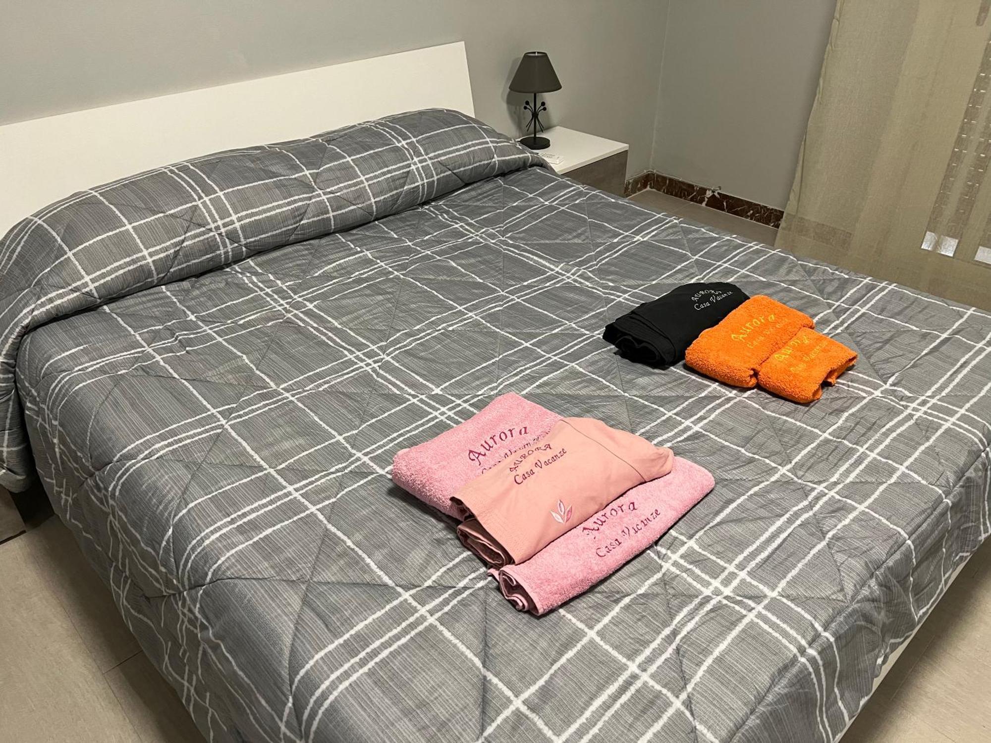 פוצאלו Aurora Casa Vacanze מראה חיצוני תמונה